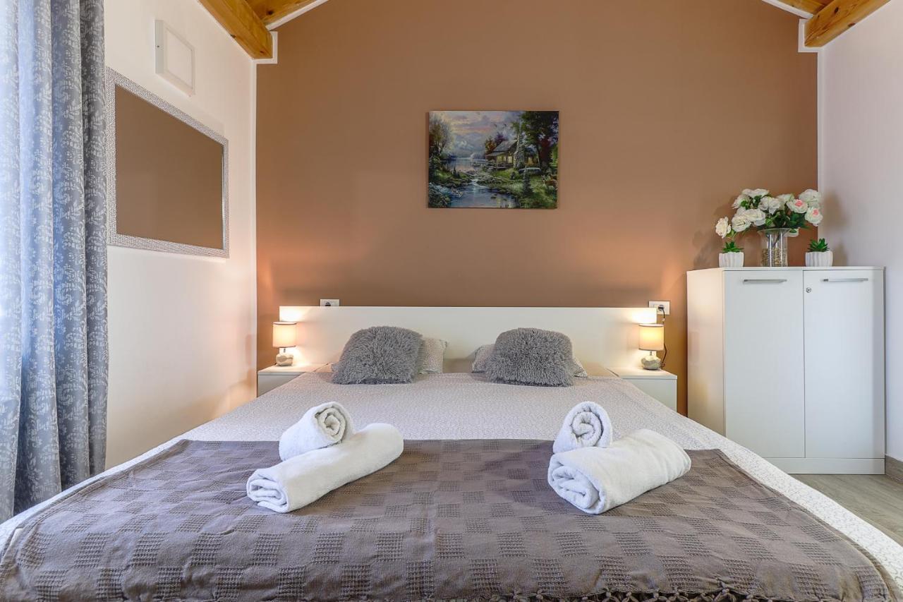 Apartman Juraj I Matej Vrsar Exteriér fotografie